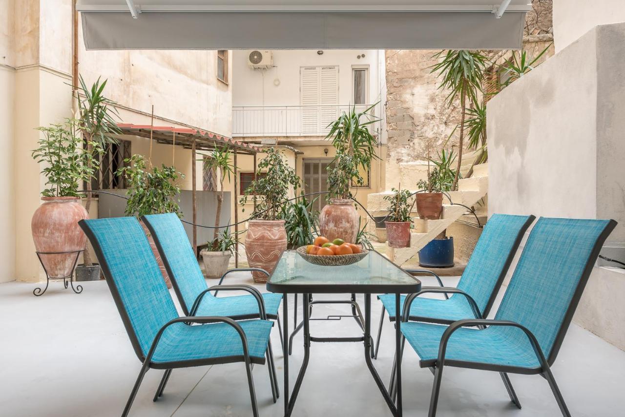 The Courtyard Oasis Lejlighed Athen Eksteriør billede